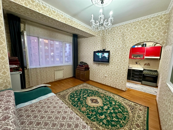 Продаю 12-к квартиру (49 м²) в Бишкеке