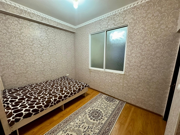 Продаю 12-к квартиру (49 м²) в Бишкеке