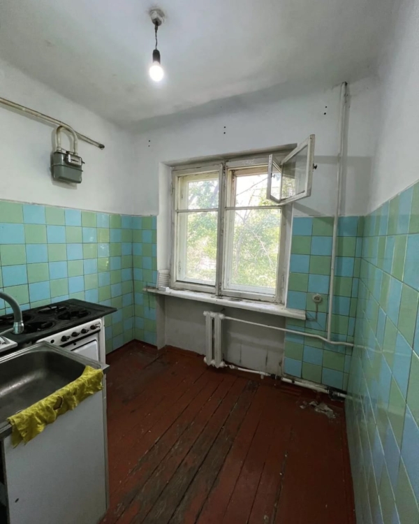 Продаю 1-к квартиру (30 м²) в Бишкеке