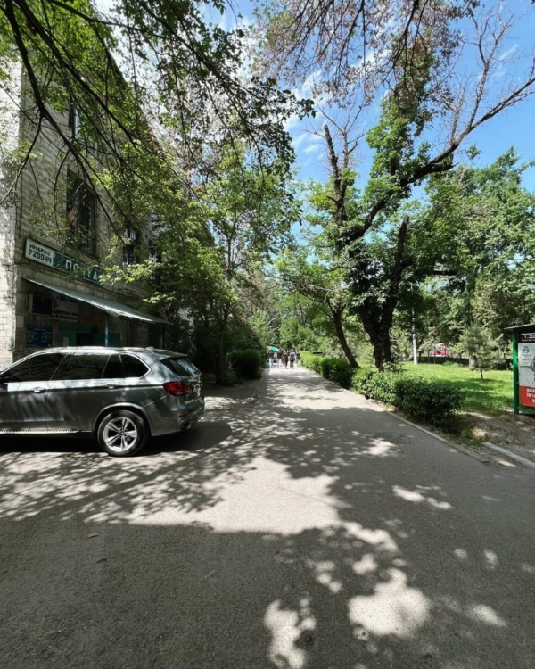 Продаю 1-к квартиру (30 м²) в Бишкеке