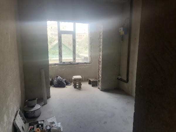 Продаю 1-к квартиру (40 м²) в Бишкеке