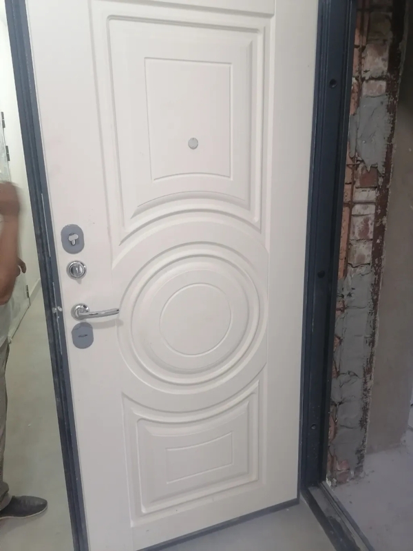 Продаю 1-к квартиру (40 м²) в Бишкеке