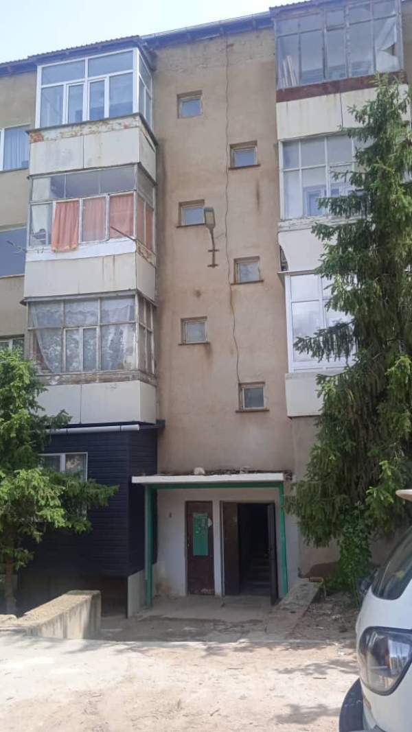 Продаю 2-к квартиру (49 м²) в Чолпон-Ате