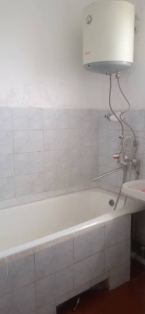 Продаю 2-к квартиру (49 м²) в Чолпон-Ате