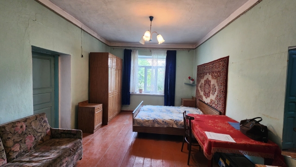 Продаю 2-к дом (34 м²) в Бишкеке