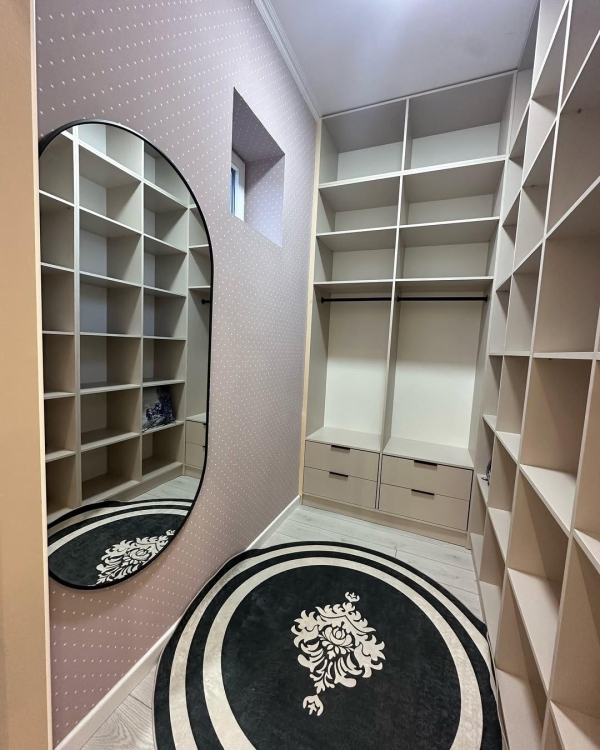 Продаю 4-к дом (130 м²) в Бишкеке
