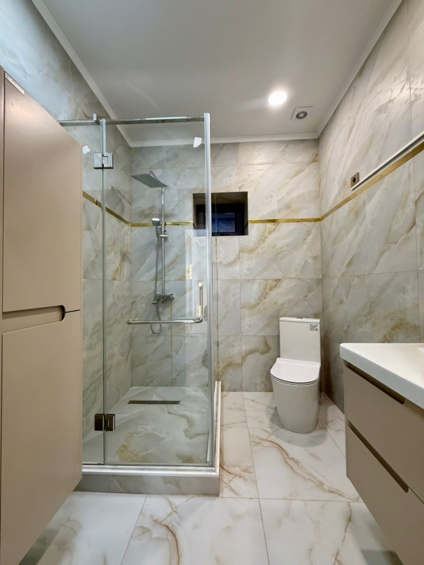 Продаю 8-к дом (270 м²) в Бишкеке