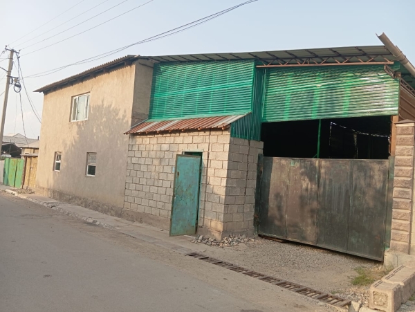 Продаю 5-к дом (210 м²) в Бишкеке