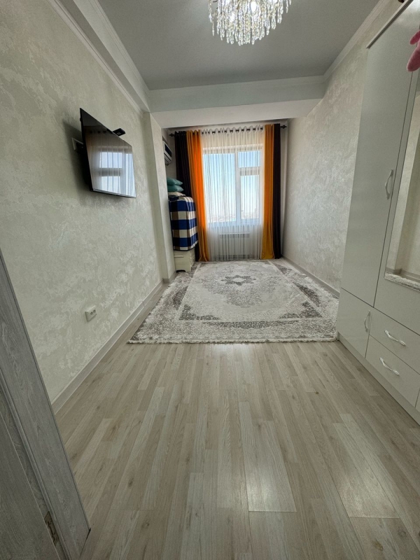 Продаю 1-к квартиру (46 м²) в Бишкеке
