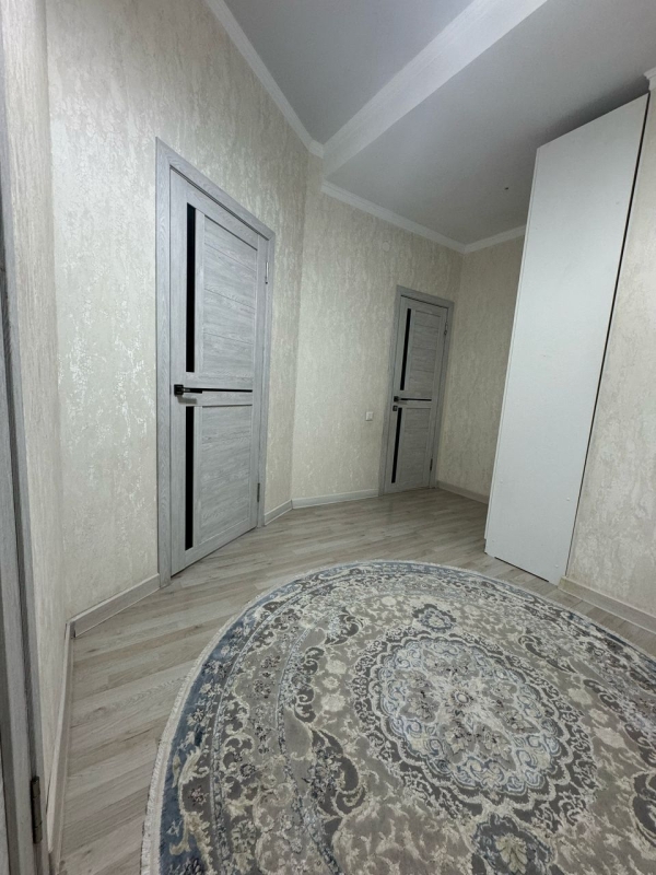 Продаю 1-к квартиру (46 м²) в Бишкеке