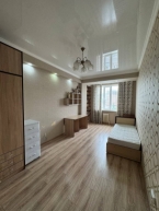 Продаю 3-к квартиру (118 м²) в Бишкеке