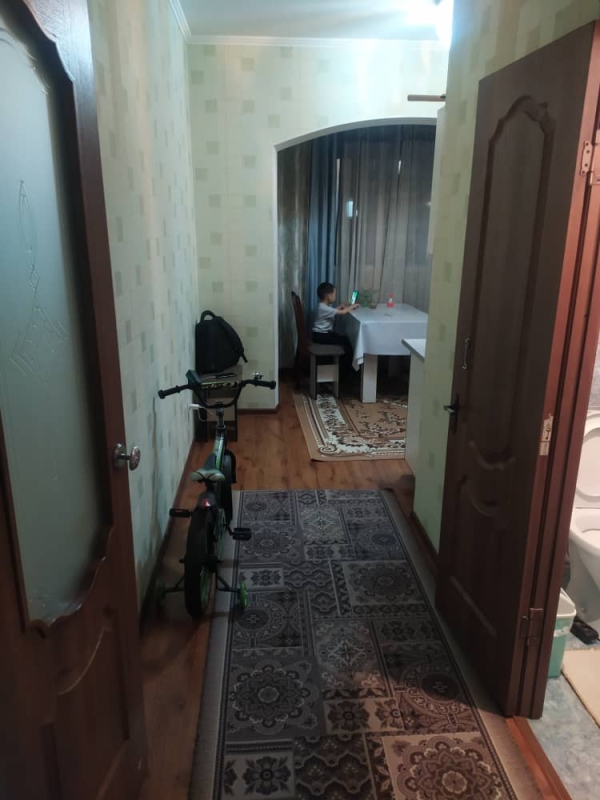 Продаю 2-к квартиру (53 м²) в Бишкеке