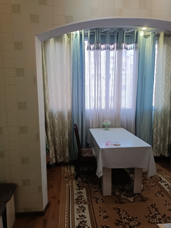 Продаю 2-к квартиру (53 м²) в Бишкеке