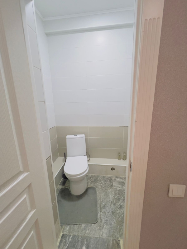 Сдаю 3-к квартиру (100 м²) в Бишкеке