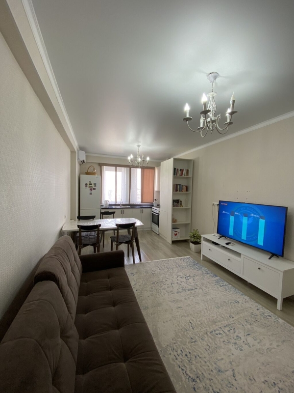 Продаю 1-к квартиру (40 м²) в Бишкеке