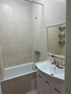 Сдаю 3-к квартиру (90 м²) в Бишкеке