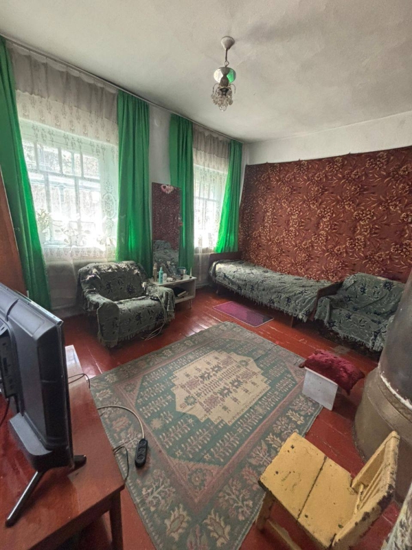 Продаю 3-к дом (55 м²) в Бишкеке