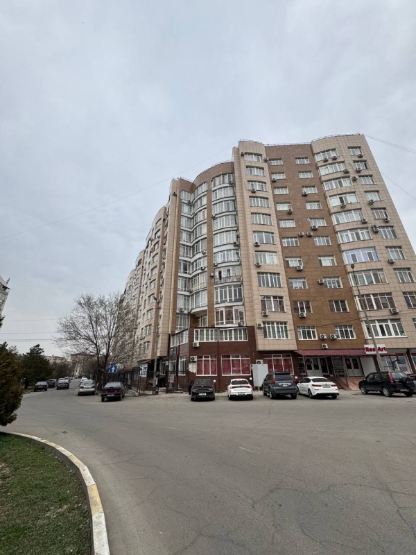 Продаю -к помещение (141 м²) в Бишкеке
