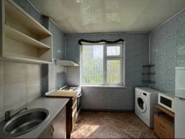Продаю 2-к квартиру (44 м²) в Бишкеке
