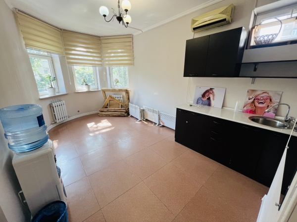 Сдаю 10-к офис (224 м²) в Бишкеке