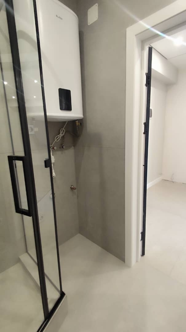 Продаю 1-к квартиру (46 м²) в Бишкеке