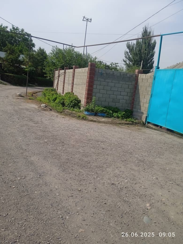 Продаю 4-к дом (122 м²) в Бишкеке