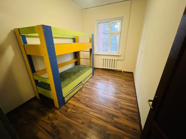 Продаю 3-к квартиру (62 м²) в Бишкеке