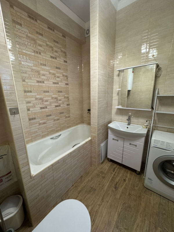 Сдаю 3-к квартиру (74 м²) в Бишкеке