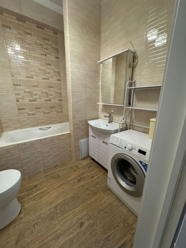Сдаю 3-к квартиру (74 м²) в Бишкеке