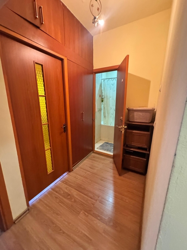Продаю 3-к квартиру (82 м²) в Бишкеке