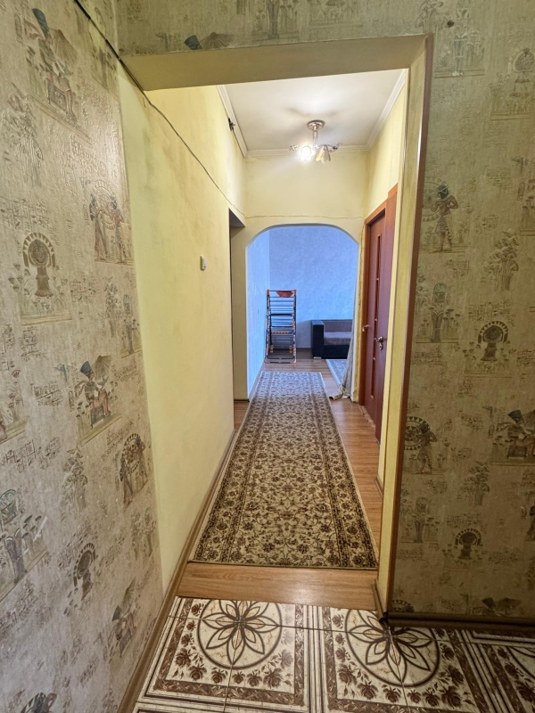 Продаю 3-к квартиру (82 м²) в Бишкеке
