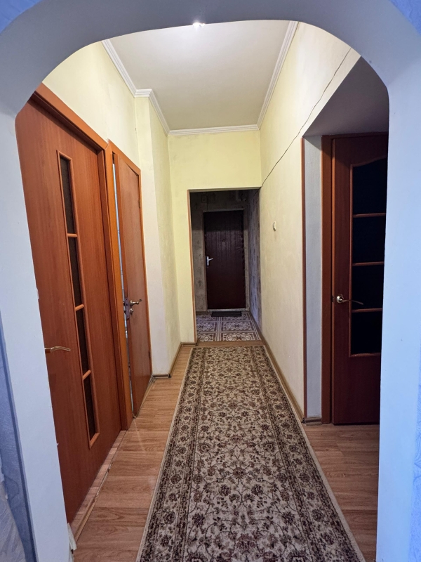 Продаю 3-к квартиру (82 м²) в Бишкеке