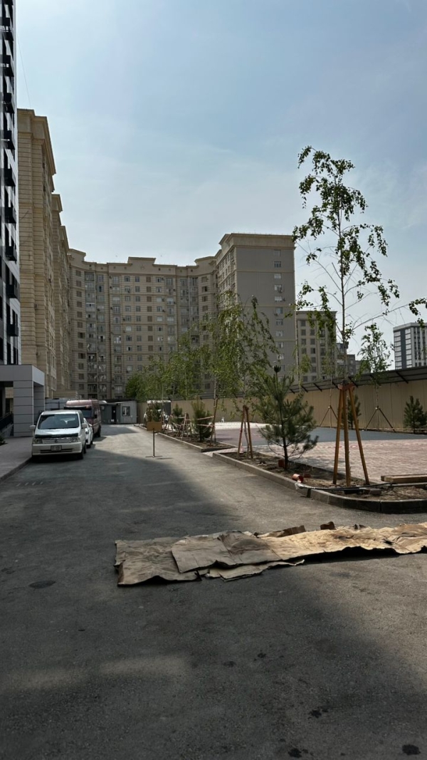 Продаю 3-к квартиру (118 м²) в Бишкеке