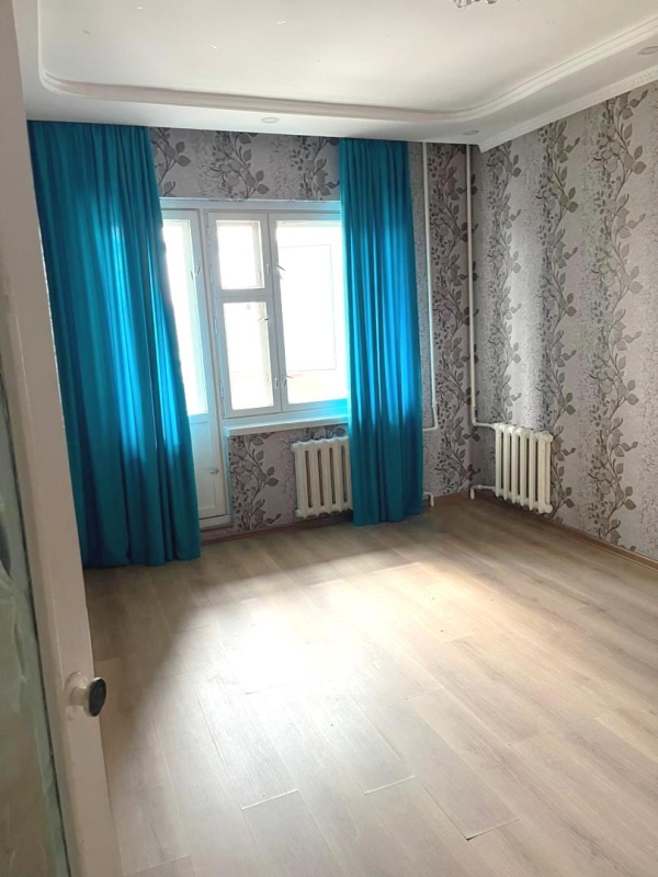 Продаю 1-к квартиру (34 м²) в Бишкеке