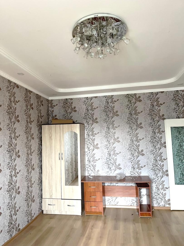 Продаю 1-к квартиру (34 м²) в Бишкеке