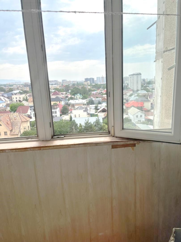 Продаю 1-к квартиру (34 м²) в Бишкеке